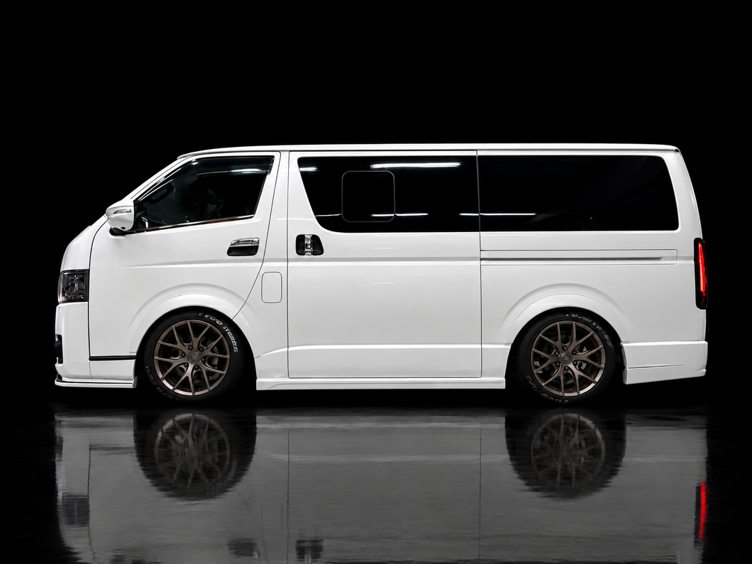 200系HIACE – ROAMAIR_JAPAN